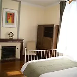 Bed & Breakfast Domaine La Fontaine 4*