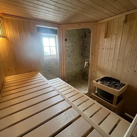 Domaine La Fontaine 4* Soubran