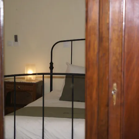 Domaine La Fontaine Bed & Breakfast Soubran