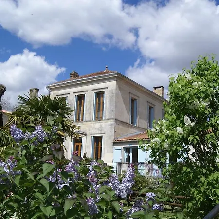 Domaine La Fontaine 4* Soubran