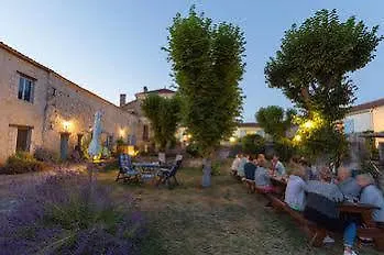 Bed & Breakfast Domaine La Fontaine 3*