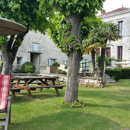 Domaine La Fontaine 4* Soubran