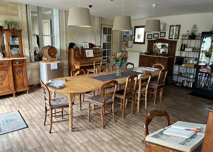 Domaine La Fontaine 4* Soubran