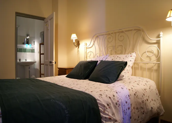 Domaine La Fontaine Alojamento de Acomodação e Pequeno-almoço 4*