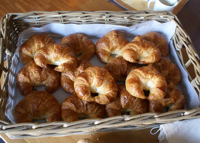 Alojamento de Acomodação e Pequeno-almoço Domaine La Fontaine 4*